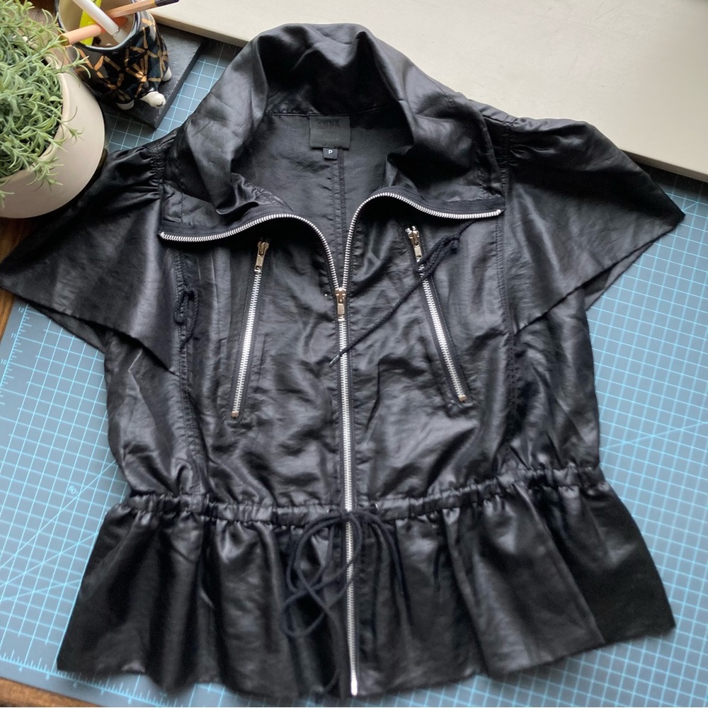 ANNA SUI - Short Sleeve Lightweight Jacket